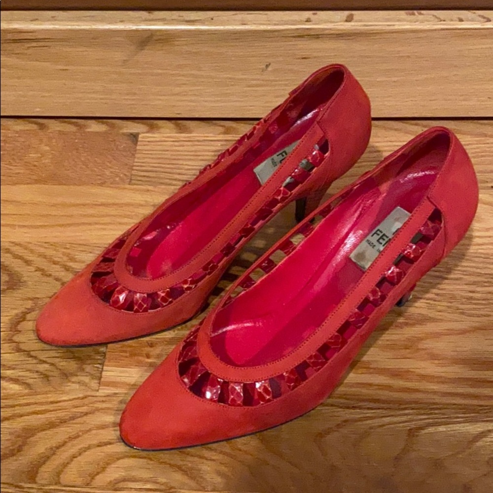 Vintage Fendi Pumps - Picture 1 of 6